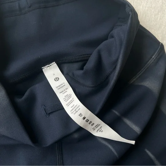 NWT Lululemon Athletica Wunder Train HR Short 8” High Rise Biker Shorts Size 2 - Picture 2 of 5